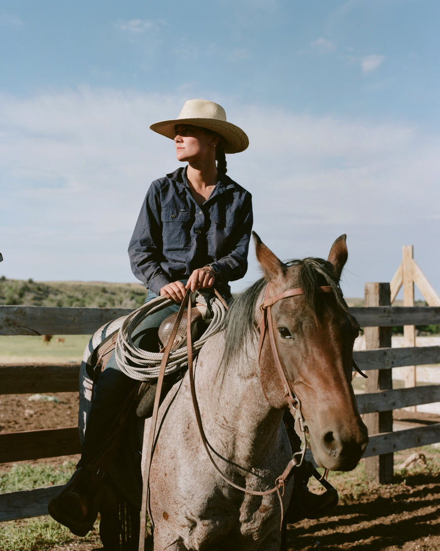 Anja, Horseback