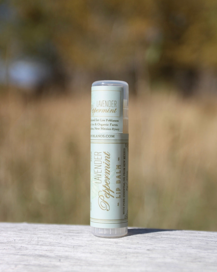 Handcrafted leather goods, premium knives with hand-forged steel blades, classic Western-style apparel, authentic home decor, and unique handmade jewelry by Ranchlands Mercantile, inspired by ranch life in Wyoming, USA.